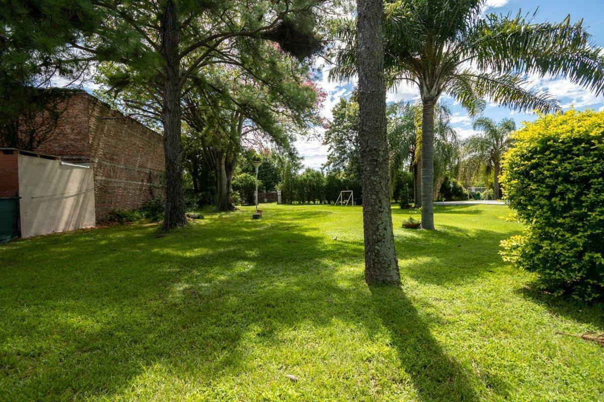 Lote Altos del Sauce 250 m² Una Cuadra de La Ruta 2