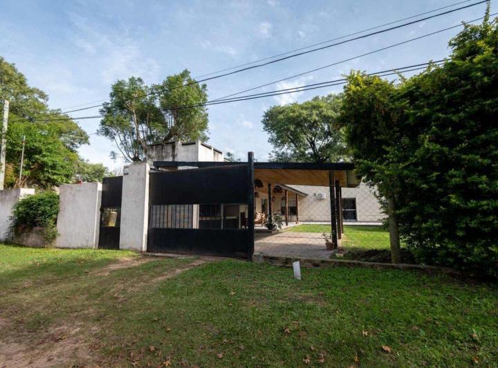CASA MODERNA DE 3 DORMITORIOS EN VILLA CALIFORNIA 2