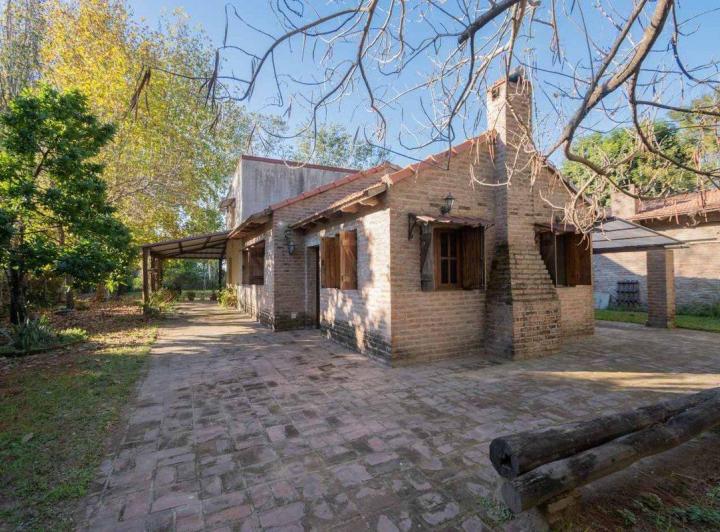 VENTA CASA DE 2 DORMITORIOS EN DON CARMELO 3