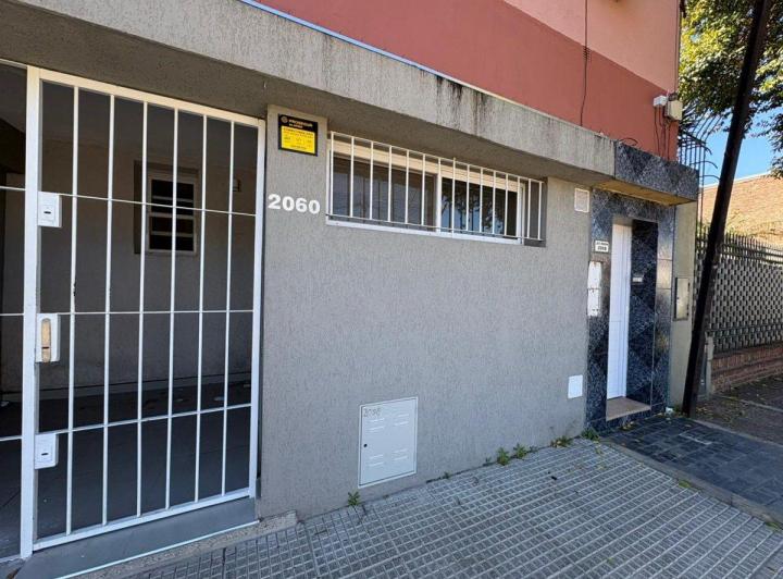 CASA EN ALQUILER EN SANTO TOME 2 DORMIS-PATI- PB 1