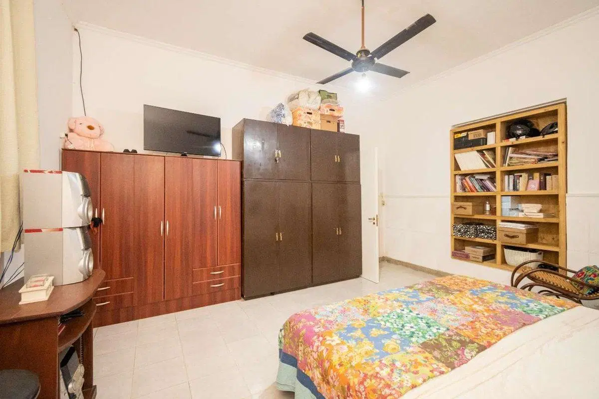 Venta Casa Rincón a 1 cuadra de la Plaza 5