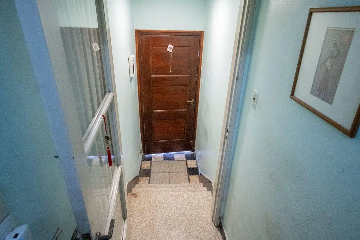 VENTA PLANTA ALTA DE 2 DORMITORIOS SOBRE AVENIDA 4