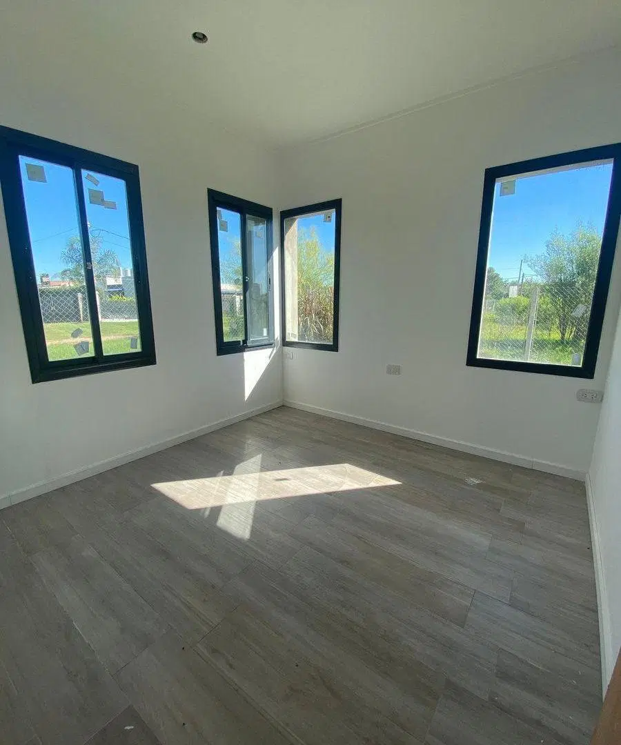 VENTA CASA EN BARRIO PORTAL DEL LEYES/CONSTRUCCION 4
