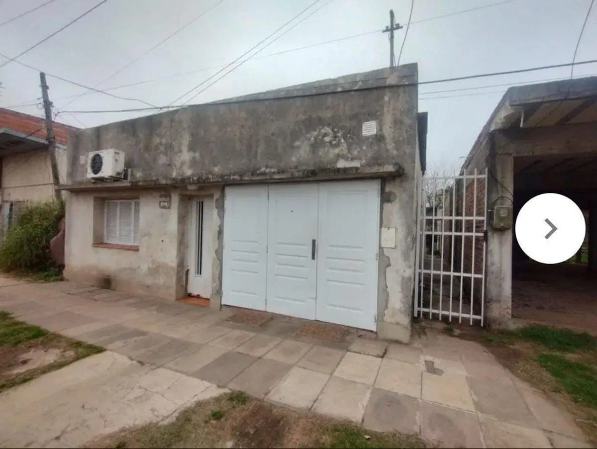 CASA EN BARRIO NORTE 3