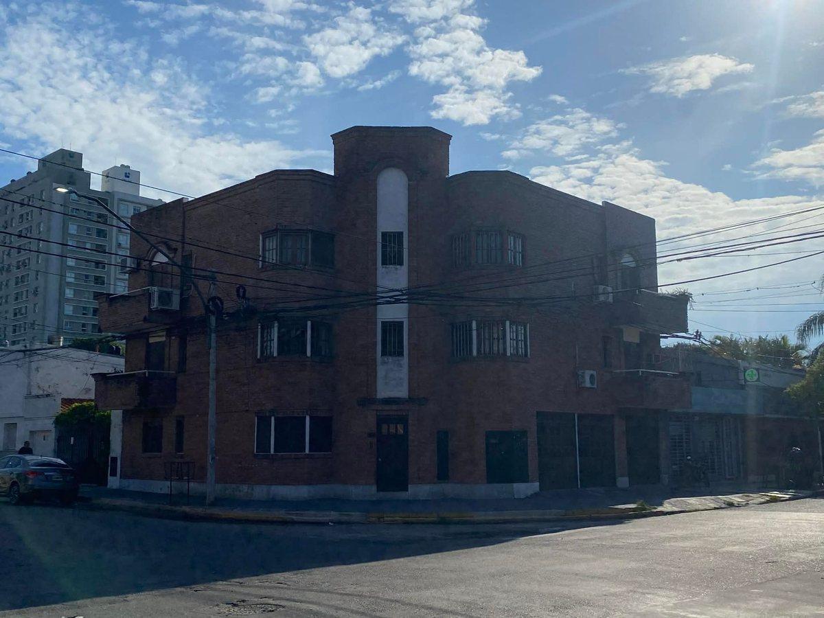DPTO CON COCHERA EN BARRIO SUR | SOBRE URQUIZA