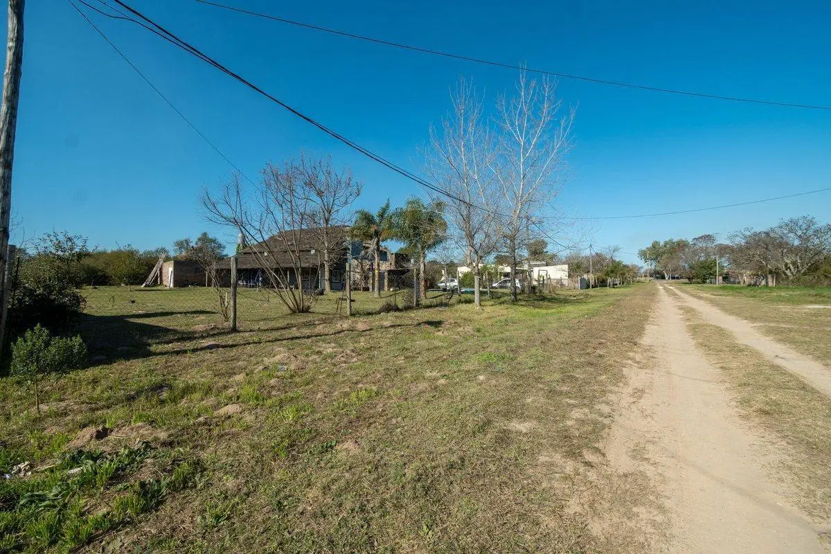 VENTA TERRENO EN ARROYO LEYES 4