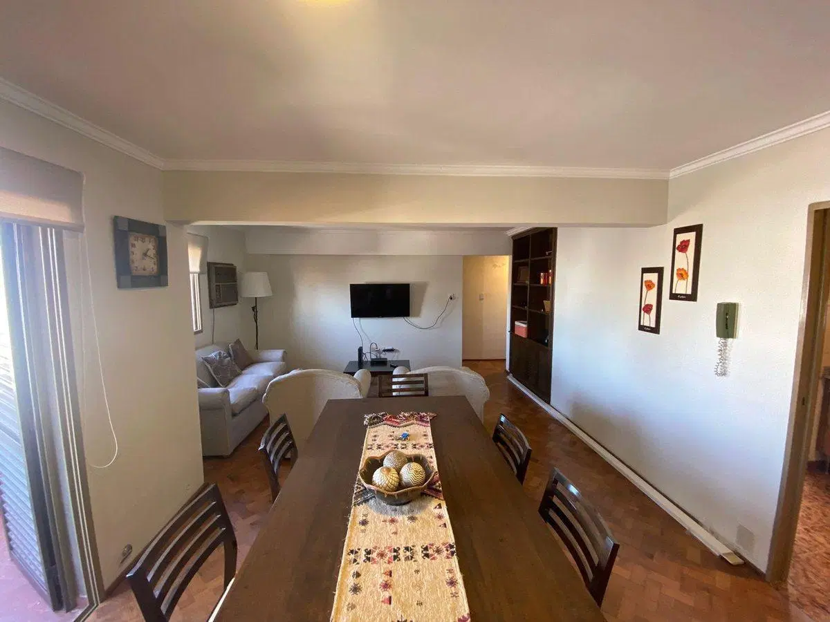 VENTA DPTO 2 DORMITORIOS + 2 BAÑOS Y COCHERA 4