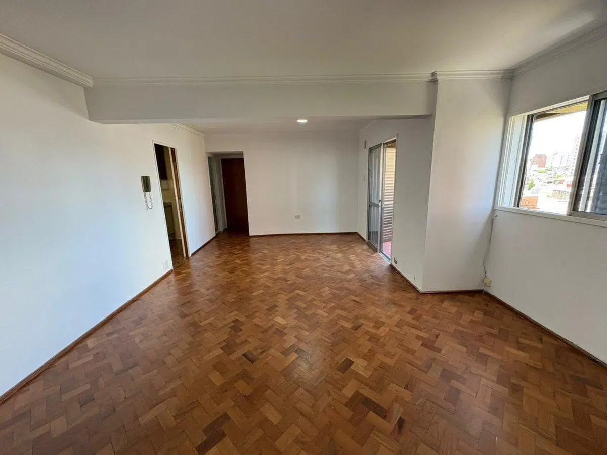 VENTA DPTO 2 DORMITORIOS + 2 BAÑOS Y COCHERA 3