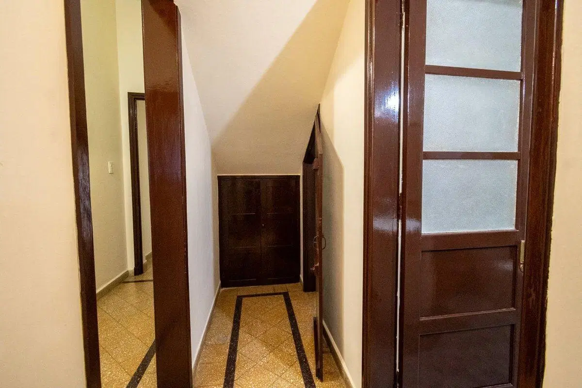 VENTA CASA 3/4 DORMITORIOS CON COCHERA Y PATIO 5