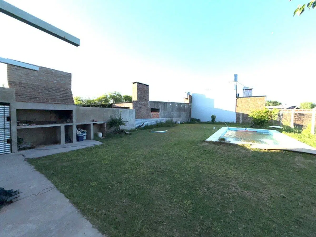CASA EN RECREO  SANTA FE.. 3