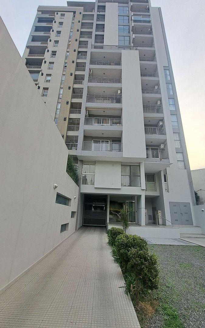 COCHERA EN VENTA