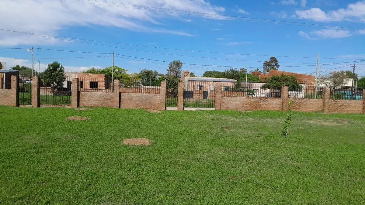 Venta de Monoambiente a con terreno en Recreo 4