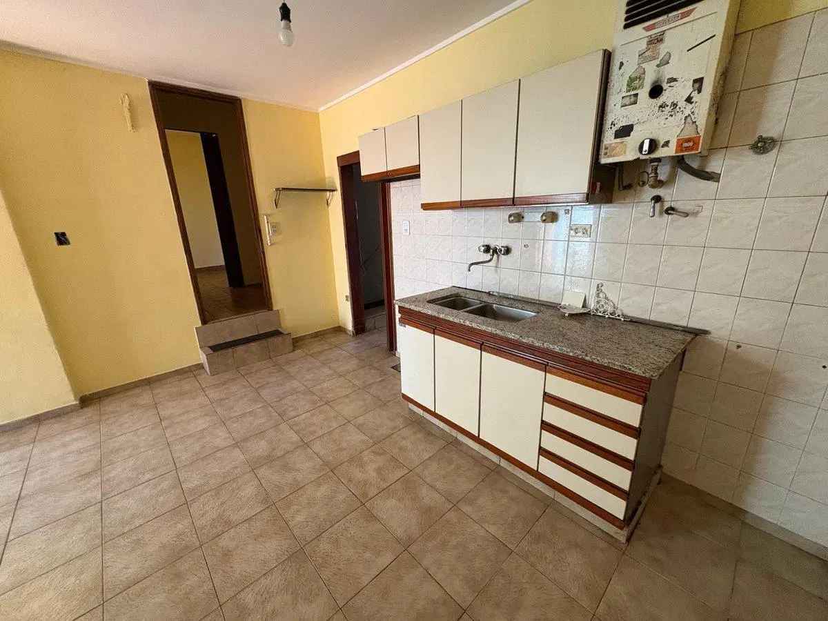 VENTA PLANTA ALTA 3 DORM +COCHERA, MTS DE GRAL PAZ 2