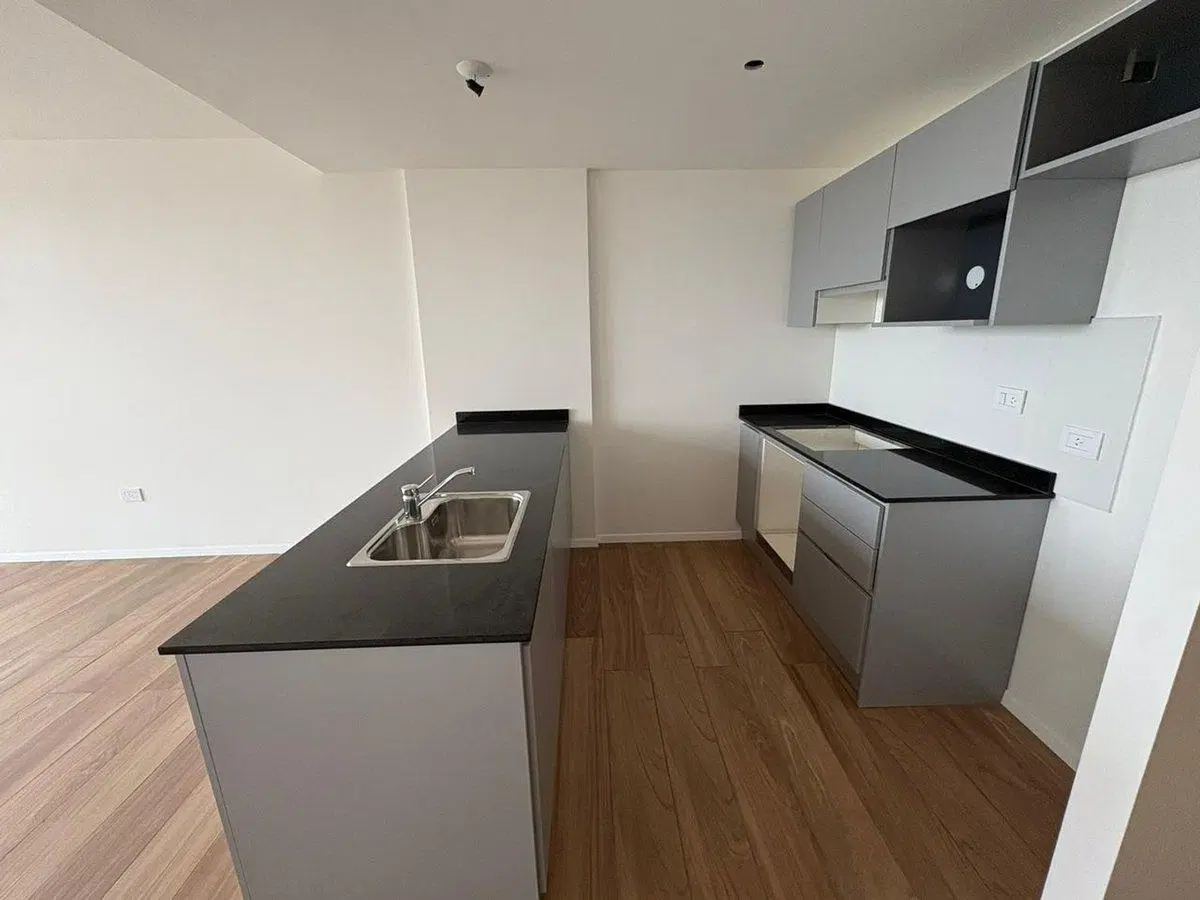 SE VENDE DPTO 1 DORM EN GARDEN INN II 5