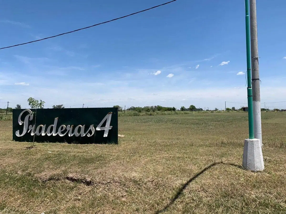 LOTE EN PRADERAS 4 DE 300M2 EN VENTA 3