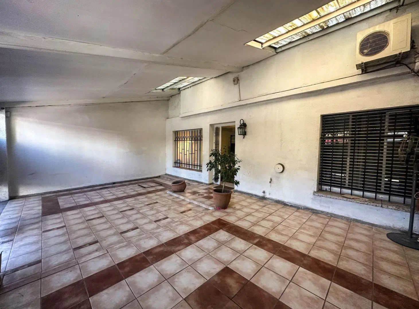 CASA 3 DORM. PILETA 2 COCHERAS EN CANDIOTI NORTE 2