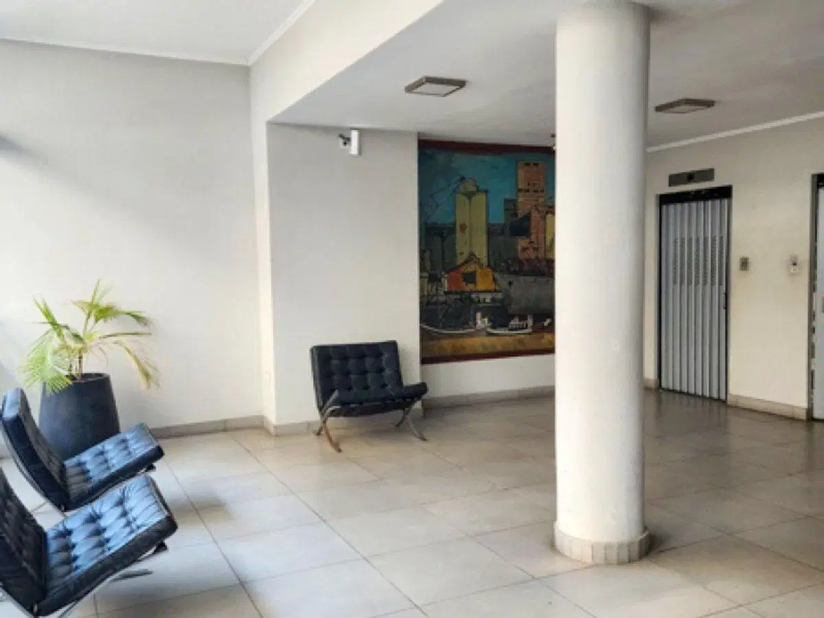 Venta de oficina en zona céntrica por ascensor 2