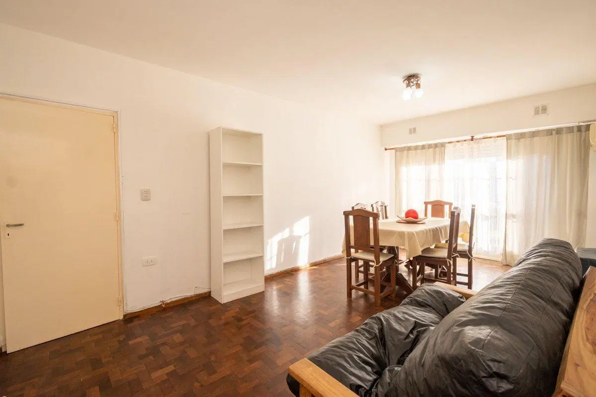 DEPARTAMENTO EN AVENIDA FREYRE EN VENTA - 2 DORM. 2