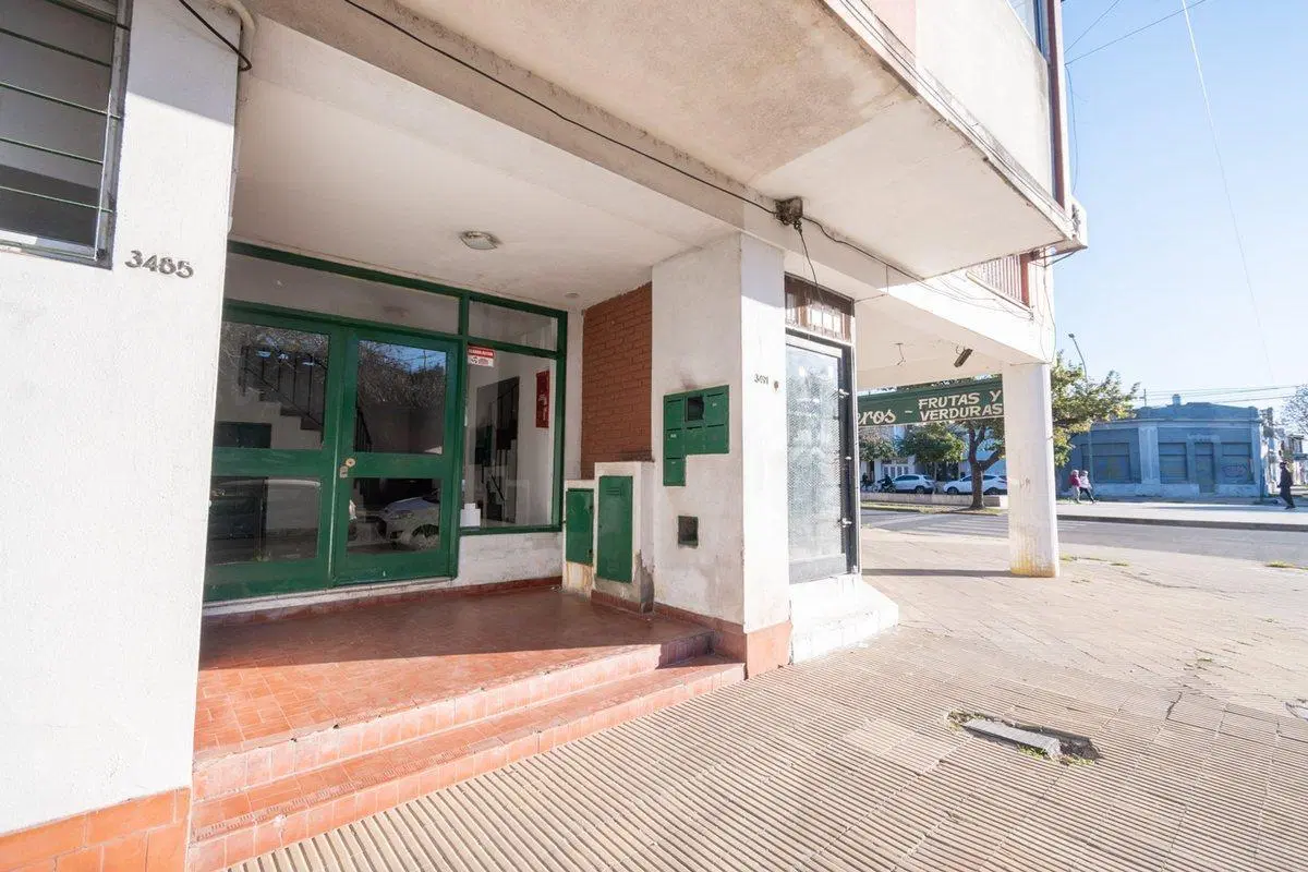 DEPARTAMENTO EN AVENIDA FREYRE EN VENTA - 2 DORM. 3