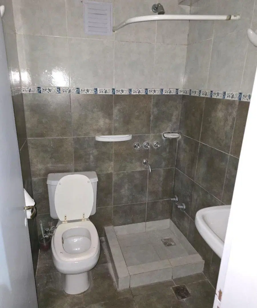 Dpto renovado amplias dimensiones 3 Dorm. 5