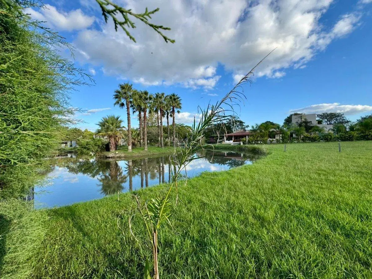 Lote en venta en Barrio Privado Dos Lagunas 2