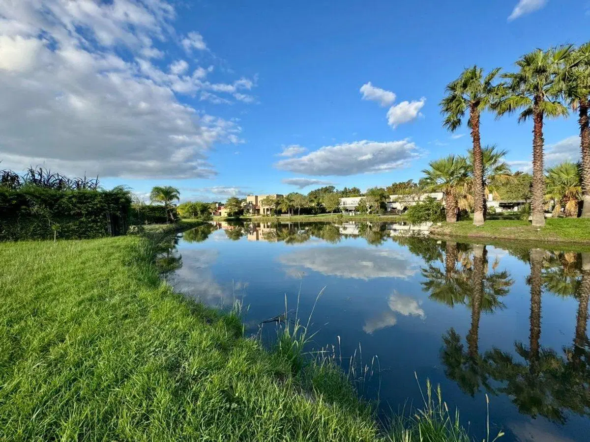 Lote en venta en Barrio Privado Dos Lagunas 4