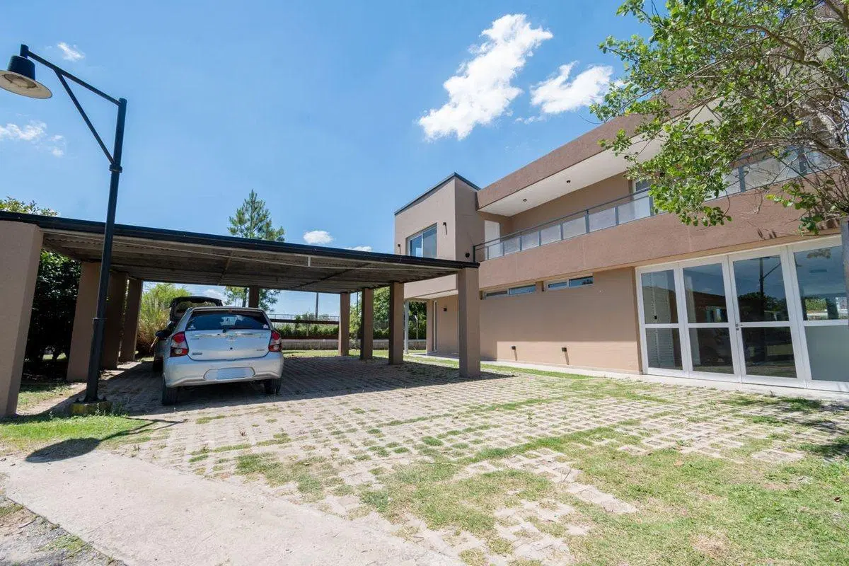 Casa de 3 dormitorios en Altos de la Ribera 5