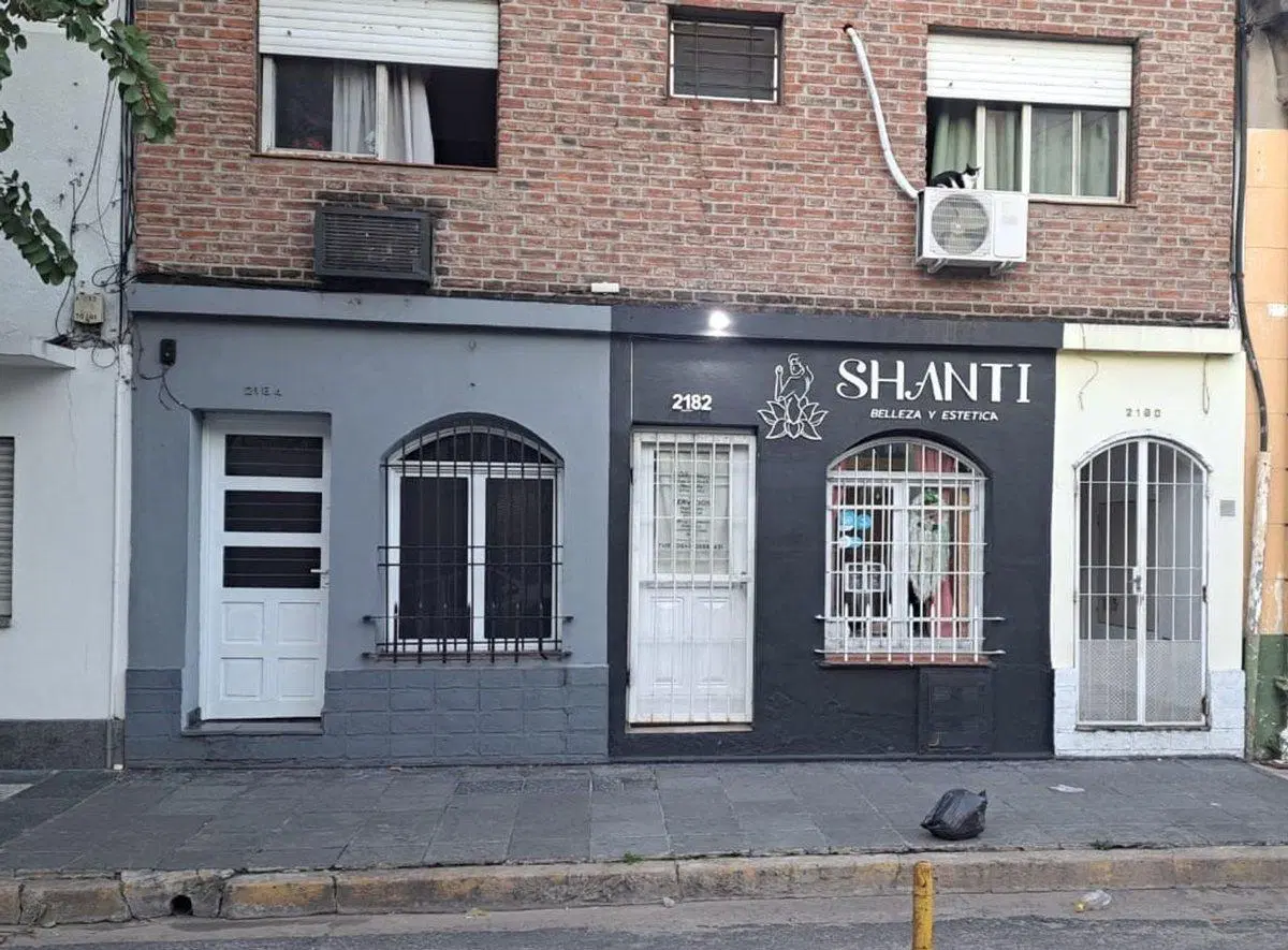LOCAL COMERCIAL SOBRE URQUIZA 2100 5