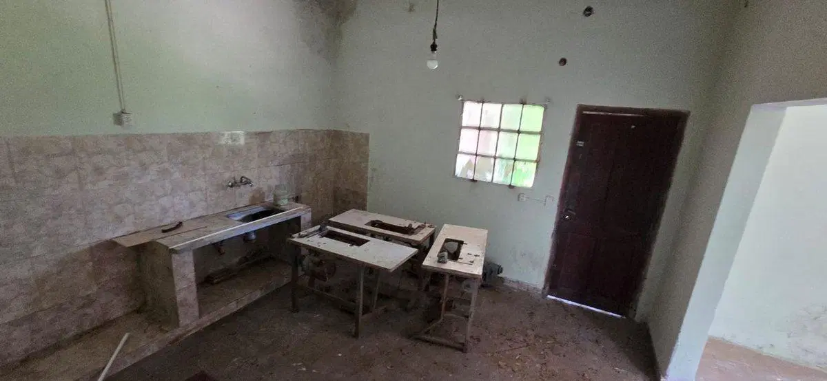 VENTA CASA 2 DORM  COCH PATIO VERDE EN L. PAIVA 3