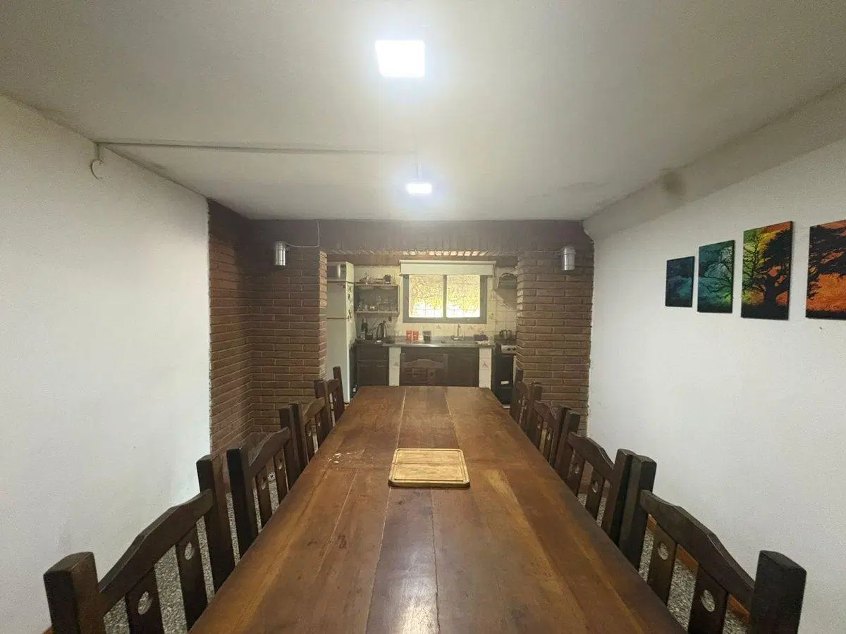 CASA DE 2 DORMITORIOS Y ESCRI. BARRIO SAN LORENZO 2