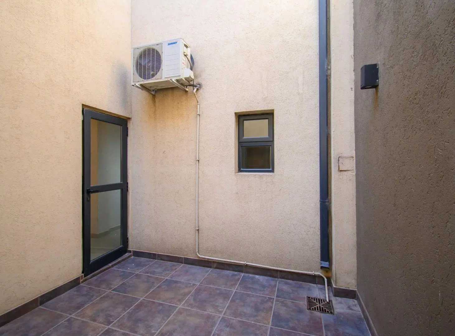 CASA A LA VENTA URQUIZA 5
