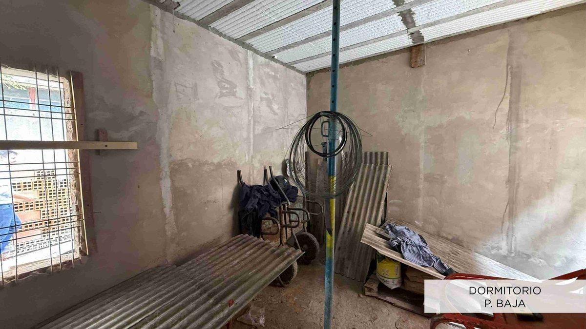 Foto de DEPTO EN VENTA DE 1 DORM. C/PATIO A METROS DE BV., imagen 4