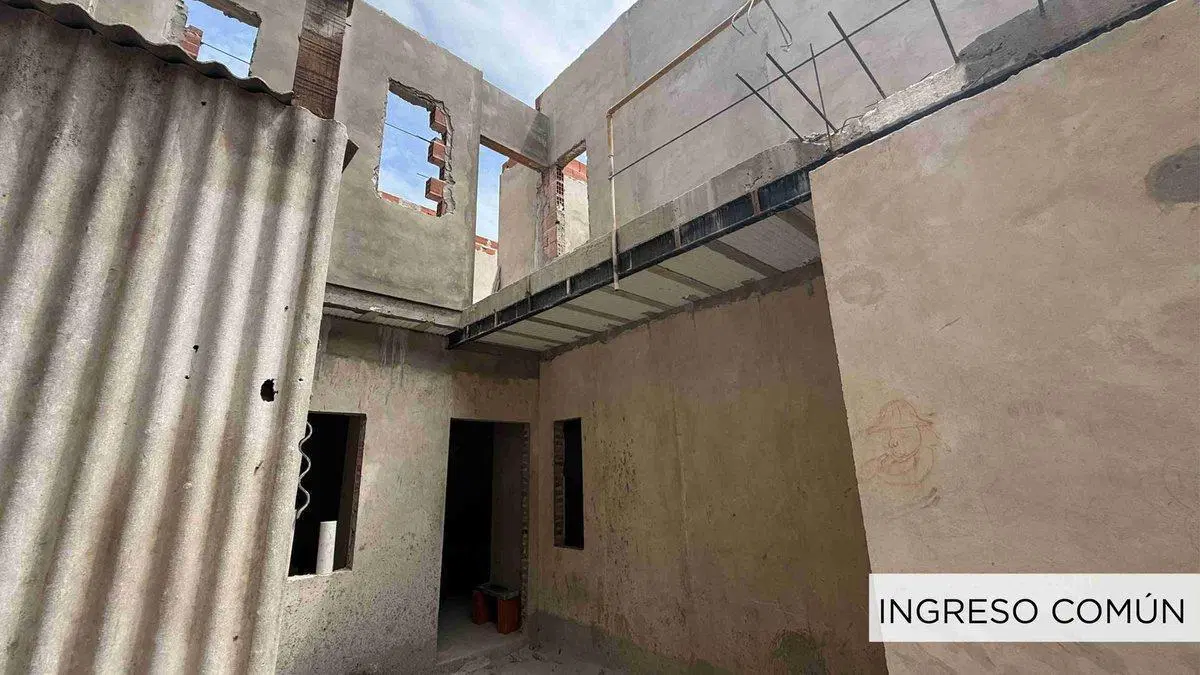 DEPTO EN VENTA  DE 1 DORM. C/PATIO A METROS DE BV. 3