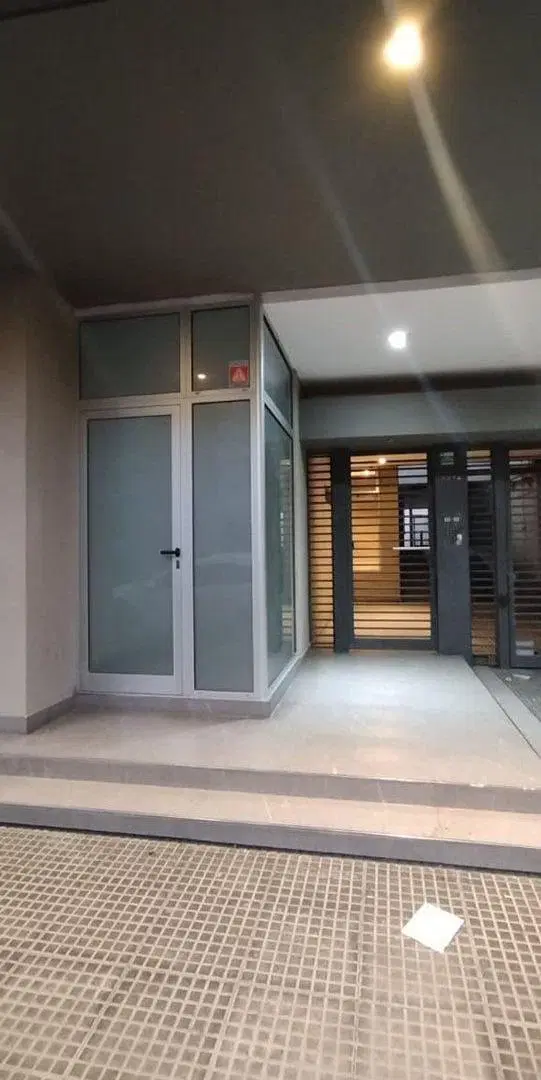 REMAX ALQUILA DPTO 1 DORMITORIO AMUEBLADO 2