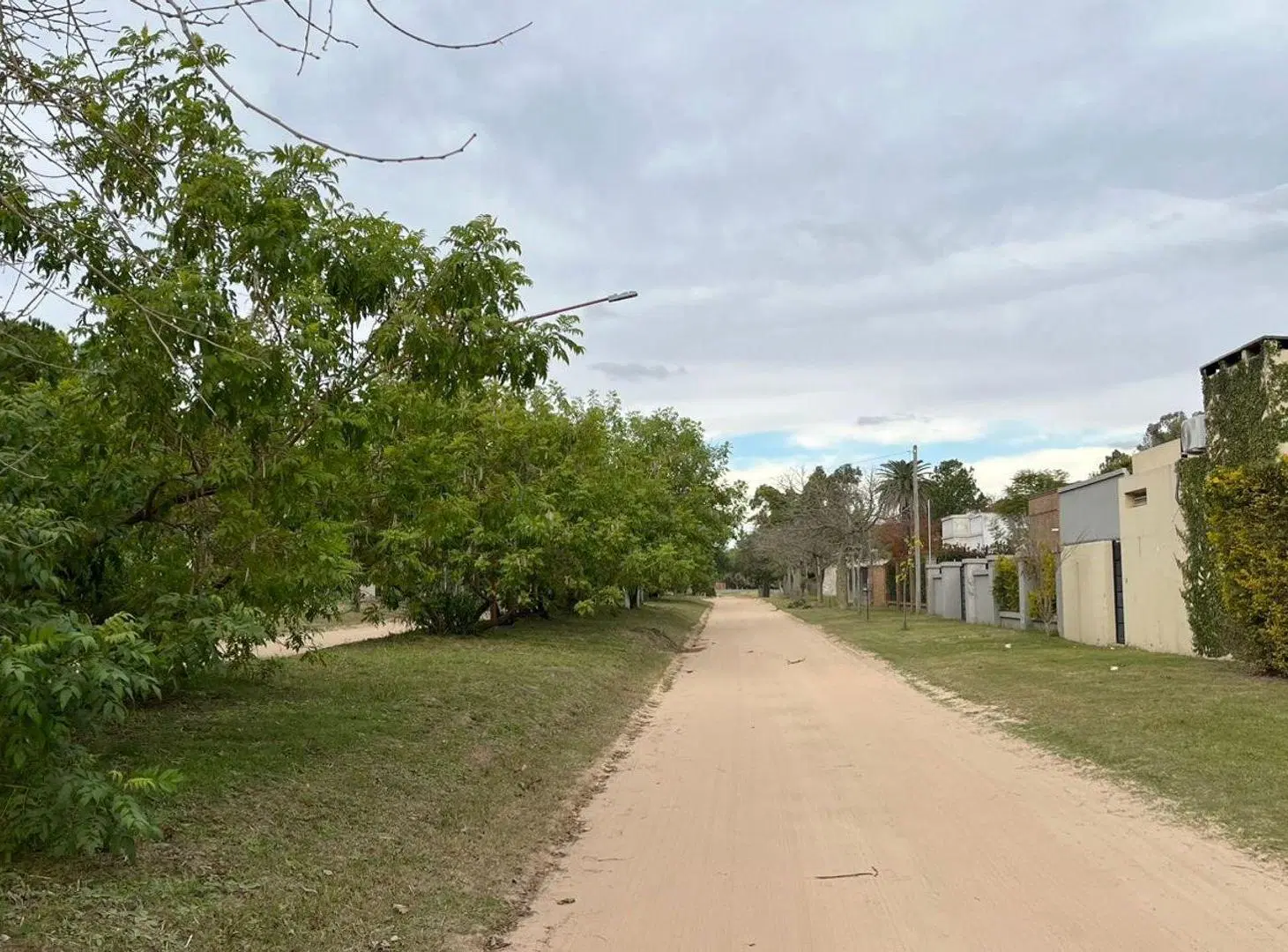 VENTA LOTE BV. BOSQUE LASALLE, COLASTINÉ 2
