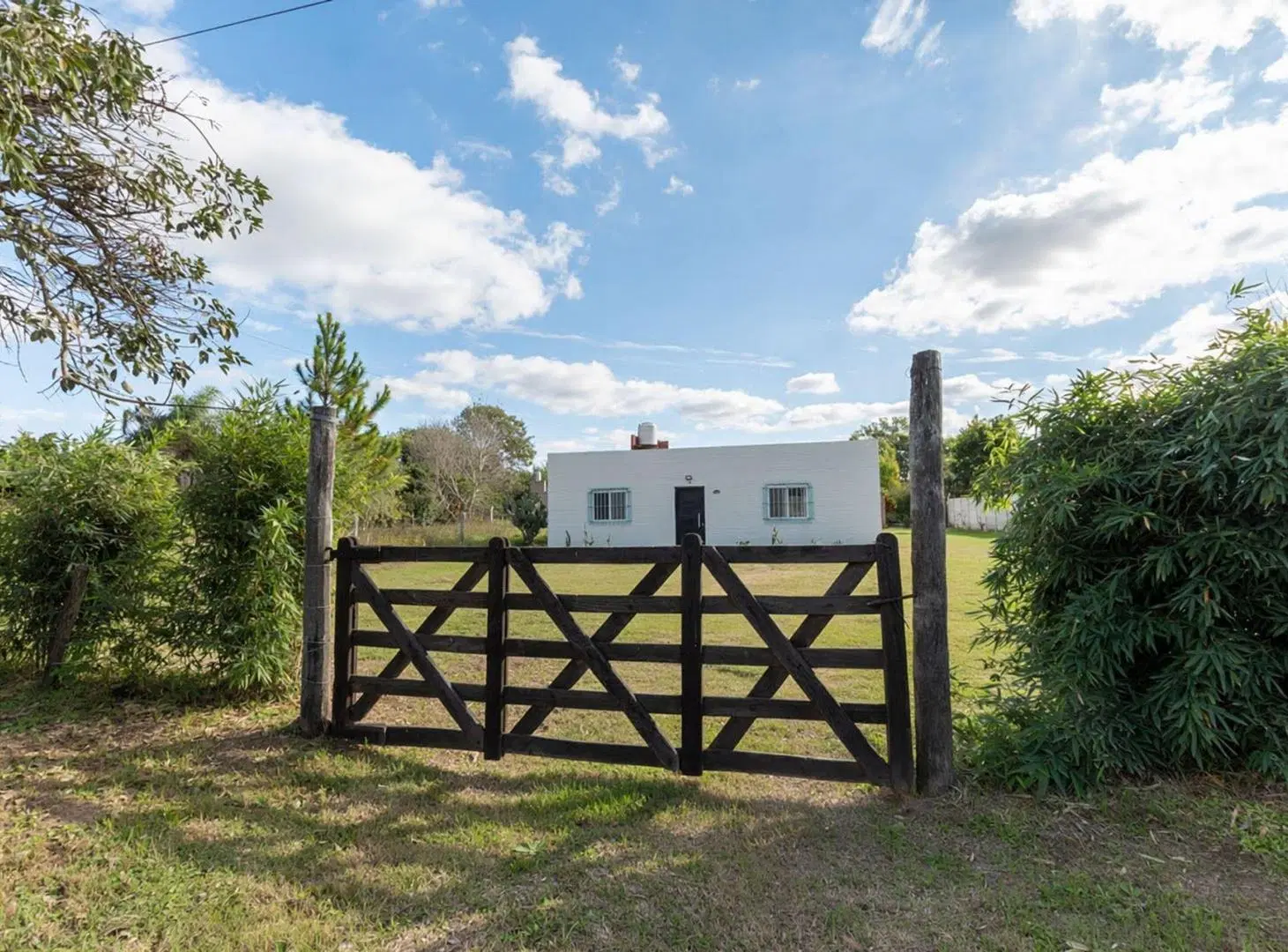QUINTA CON PILETA EN ARROYO LEYES km 10,5 2