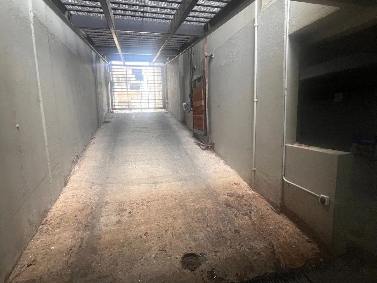 Venta cochera sobre Urquiza 2800 Santa Fe 3