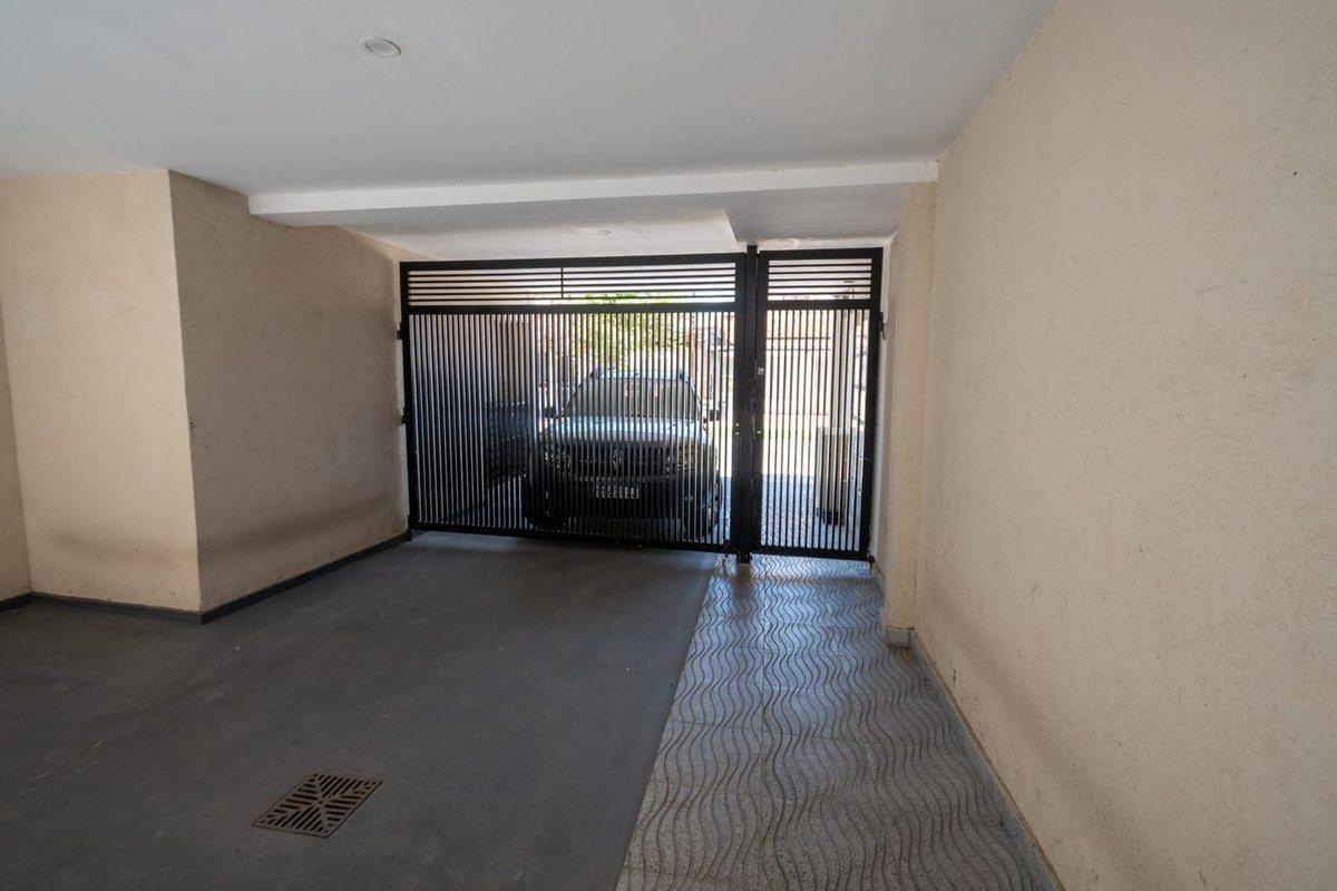 Foto de DEPARTAMENTO DE 1 DORMITORIO Y PATIO, imagen 1