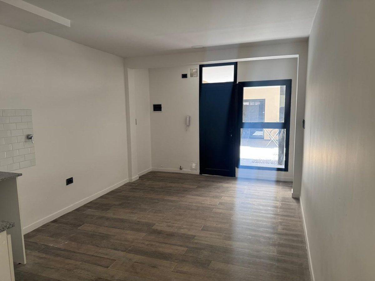 Foto de DEPARTAMENTO DE 1 DORMITORIO Y PATIO, imagen 4
