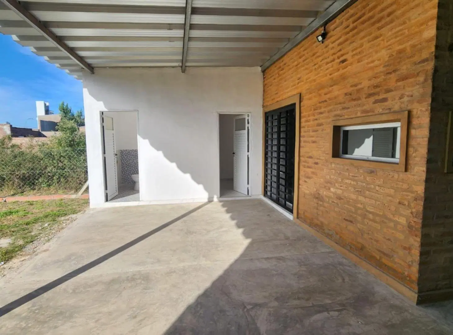 Alquiler casa Angel Gallardo 4