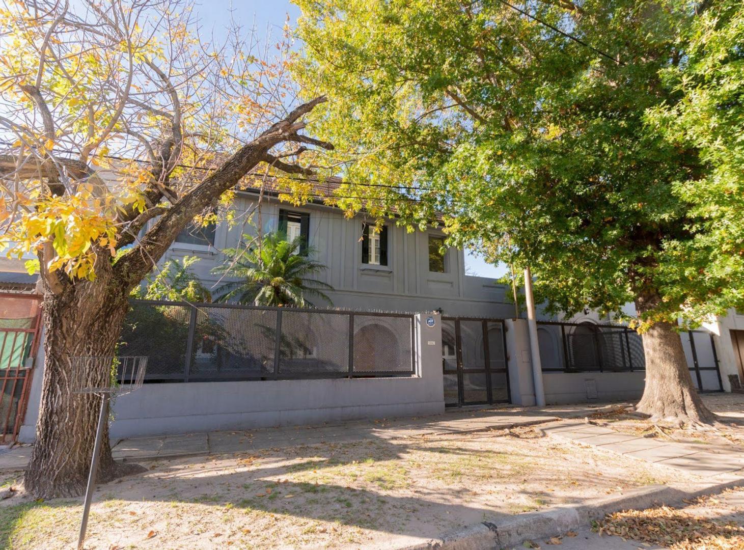 CASA SEÑORIAL EN GUADALUPE