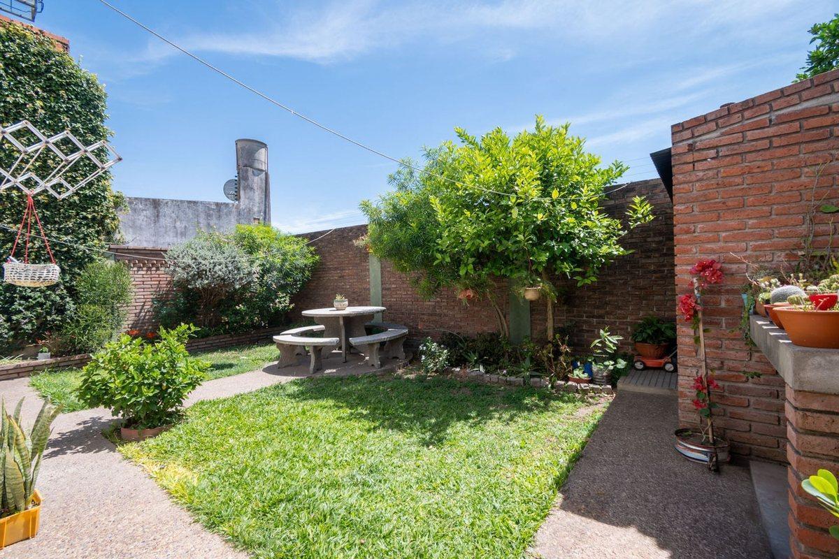 Casa en Barrio Bernardino Rivadavia, zona norte