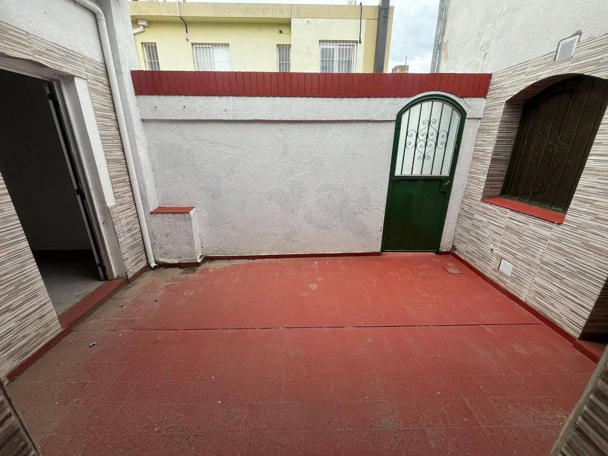 DPTO INTERNO EN B° CANDIOTI DE 1 DORM A LA VENTA 2