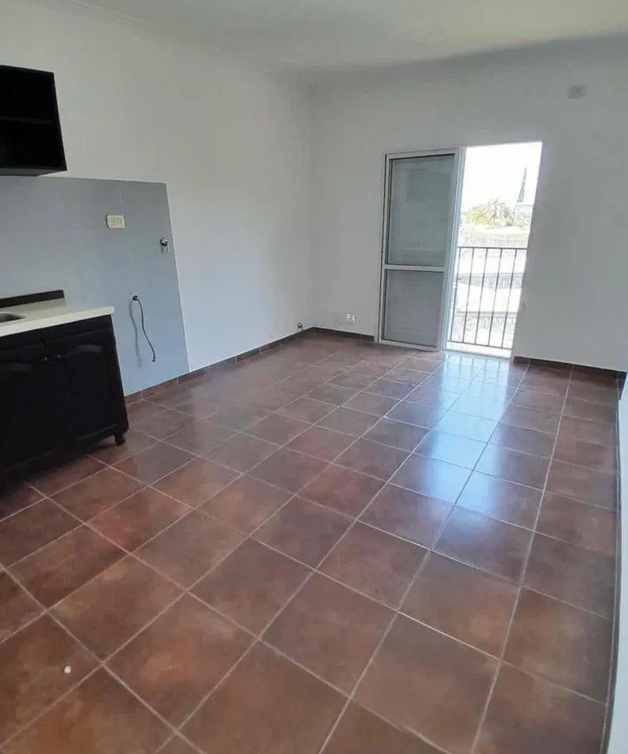 VENTA DTO 2 DORM LAVADERO A 400 MTS DE AV A. DEL V 2