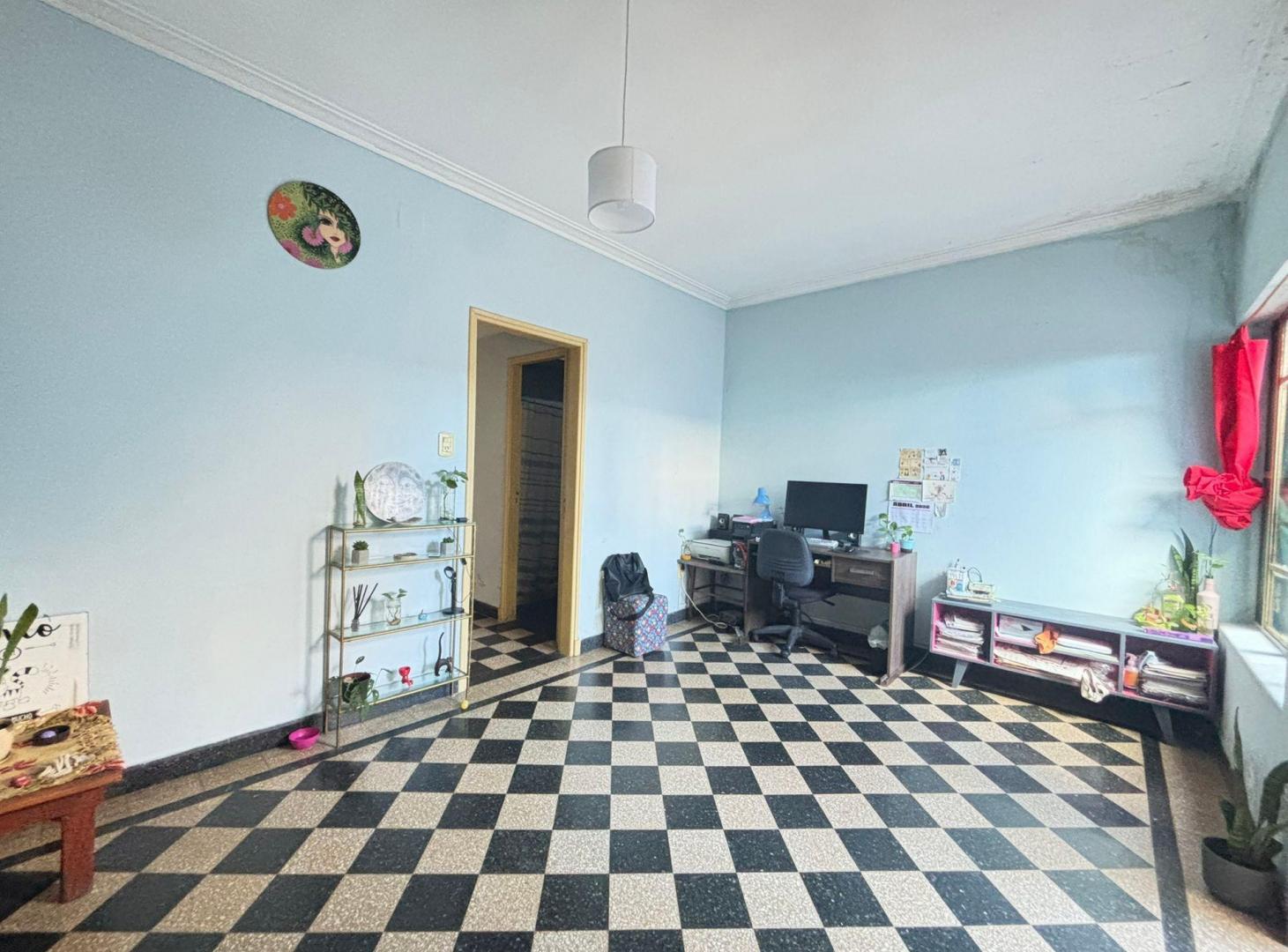Venta planta alta en Barrio Constituyentes
