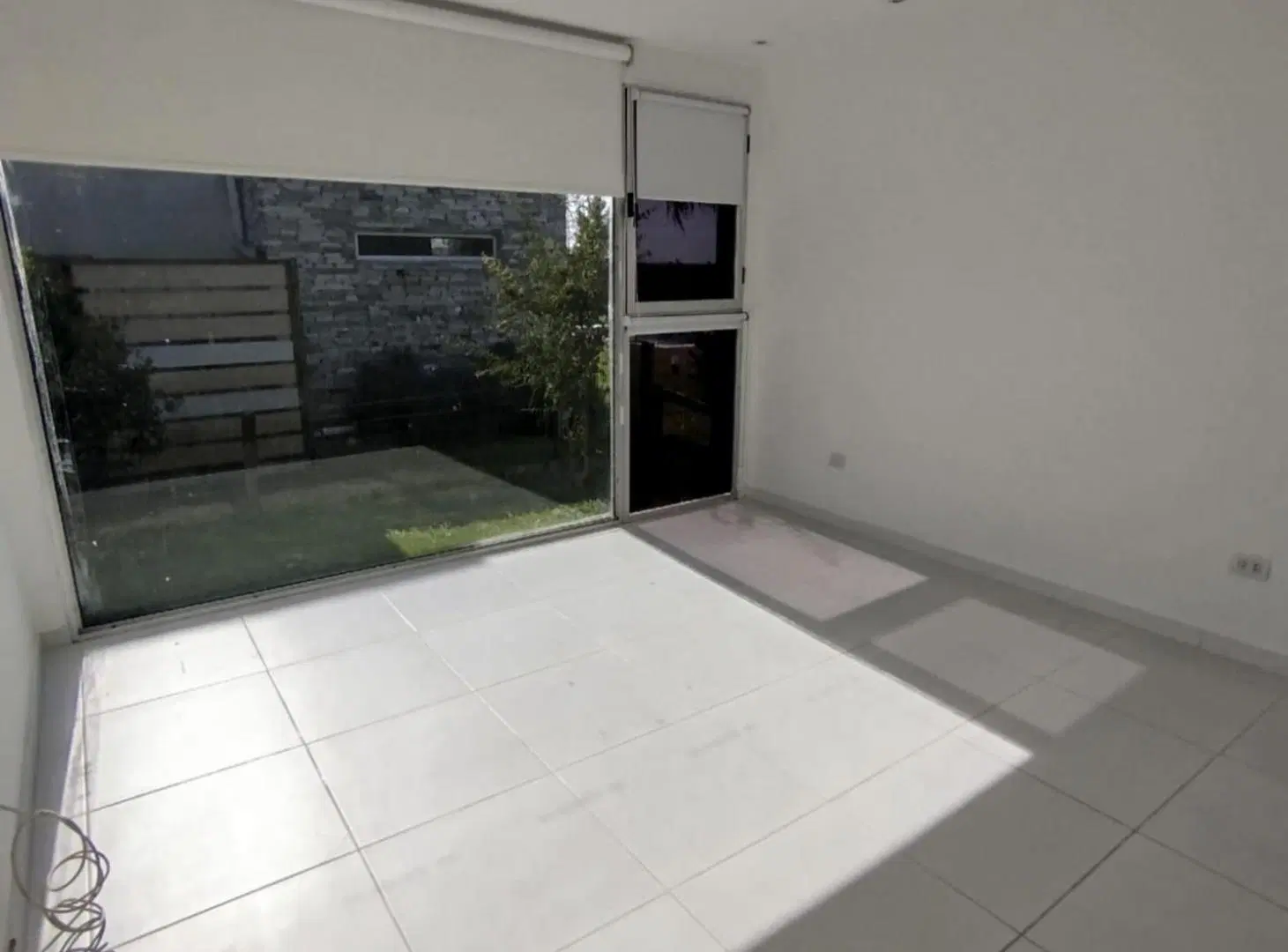 Casa de Categoría en Altos de la Ribera - Alquiler 2