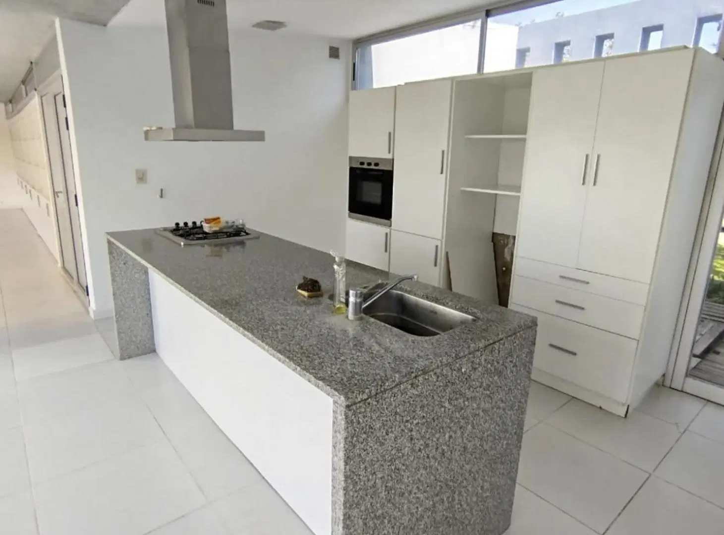 Casa de Categoría en Altos de la Ribera - Alquiler 3