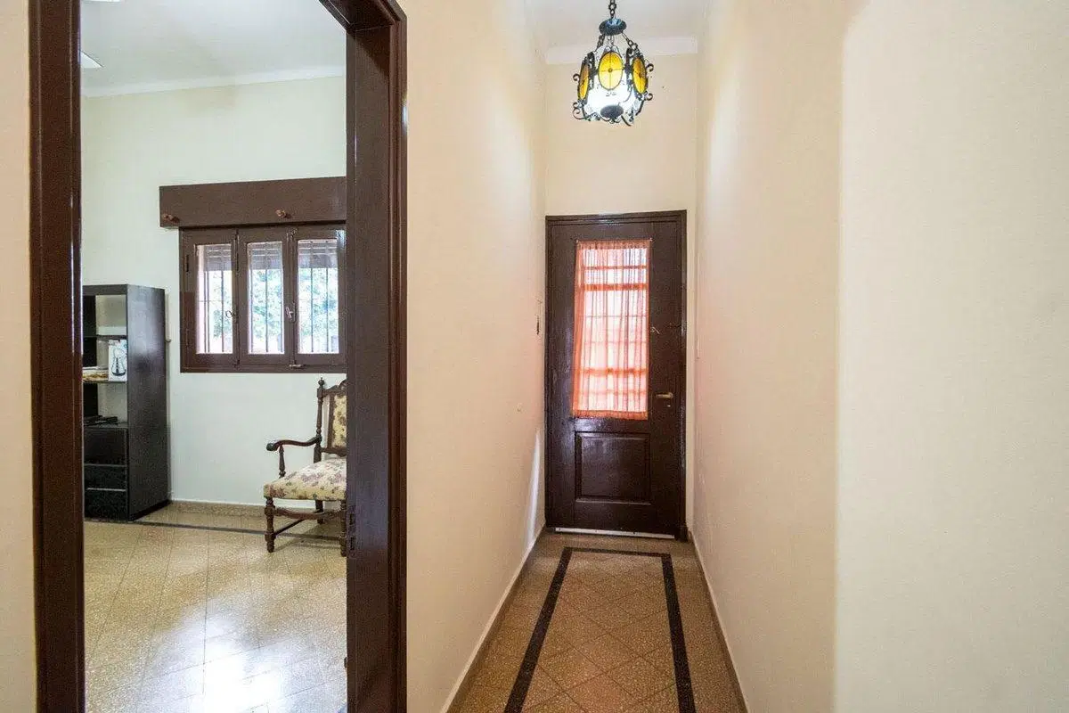 VENTA CASA 3/4 DORMITORIOS CON COCHERA Y PATIO 5