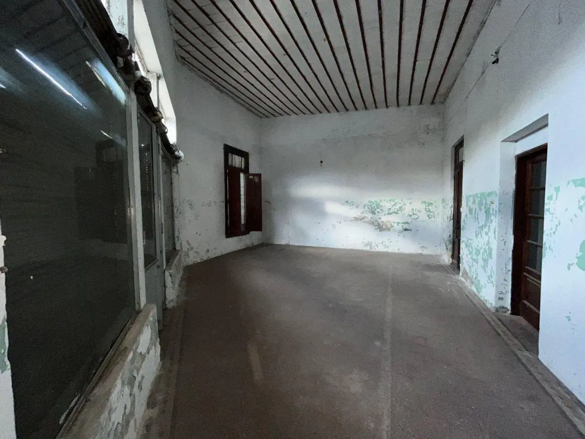 VENDE LOCAL EN ESQUINA ENTRE BOULEVARES SANTA FE 8