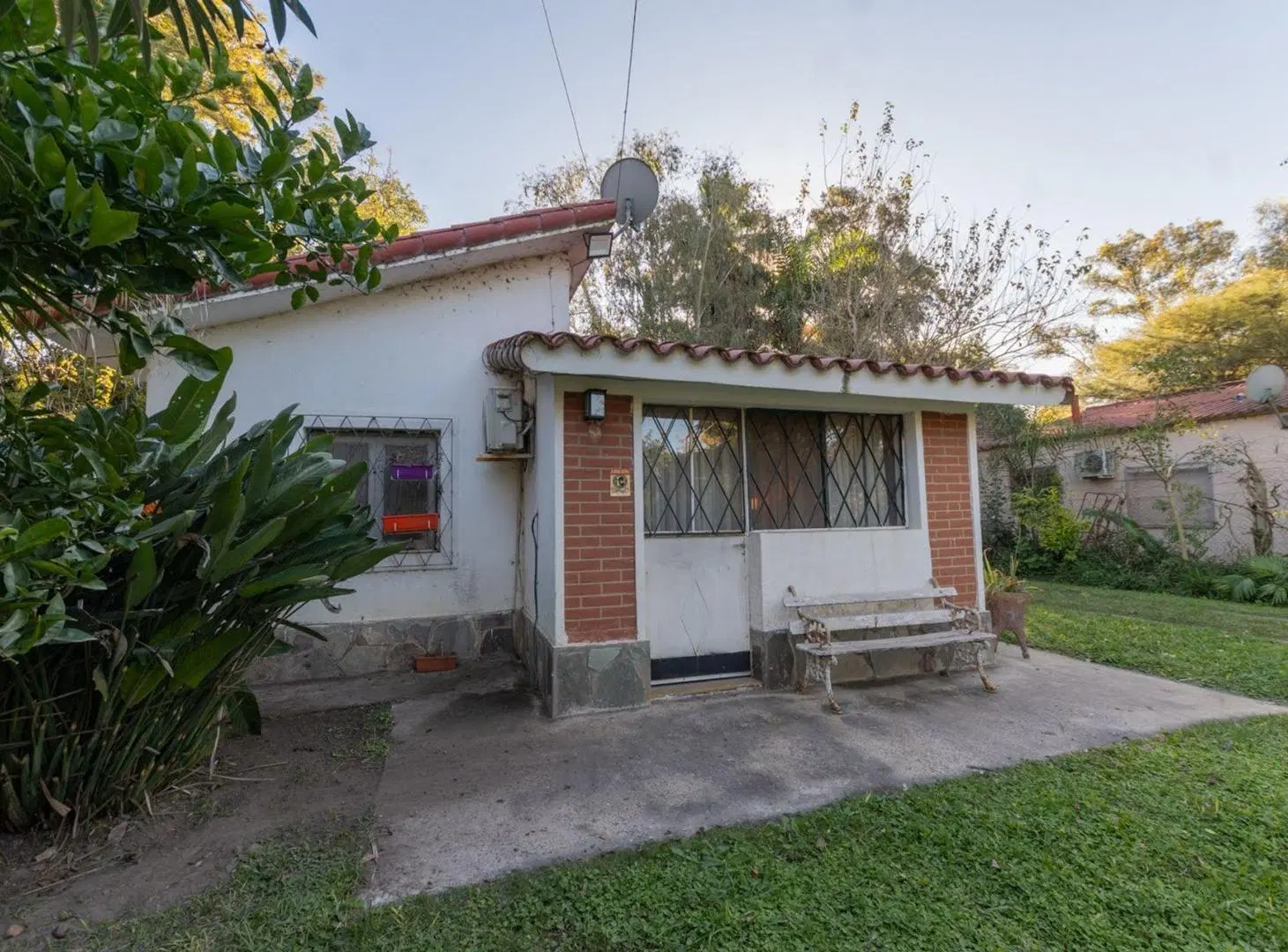 CASA A METROS DEL RIO EN SAUCE VIEJO, CALLE PANAMÁ 3